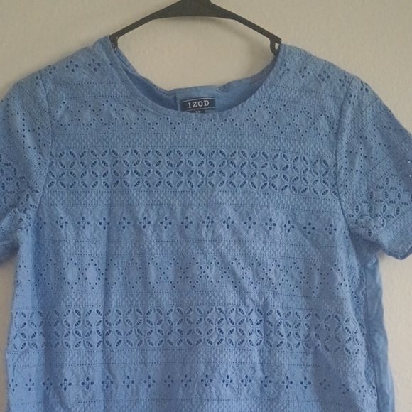 Izod Women's 100%‎ Cotton Cornflower Blue Cutout Blouse Size Small Boxy Eyelet - Picture 6 of 9